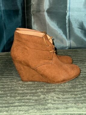 Women’s Tan Suede Wedge Ankle Booties